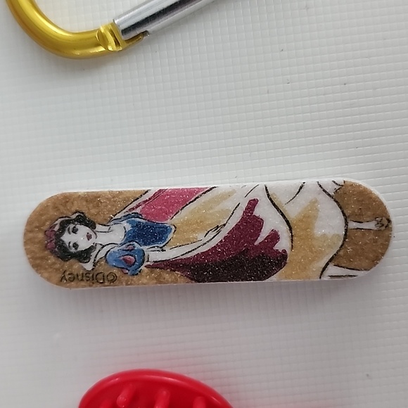 Real littles snow white mini accessories - Picture 7 of 9